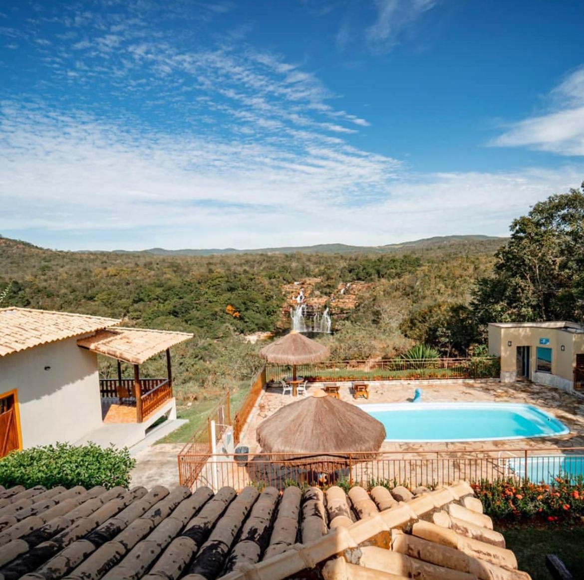 Pousada Cachoeira Poco Encantado Алту-Параизу-ди-Гояс Экстерьер фото