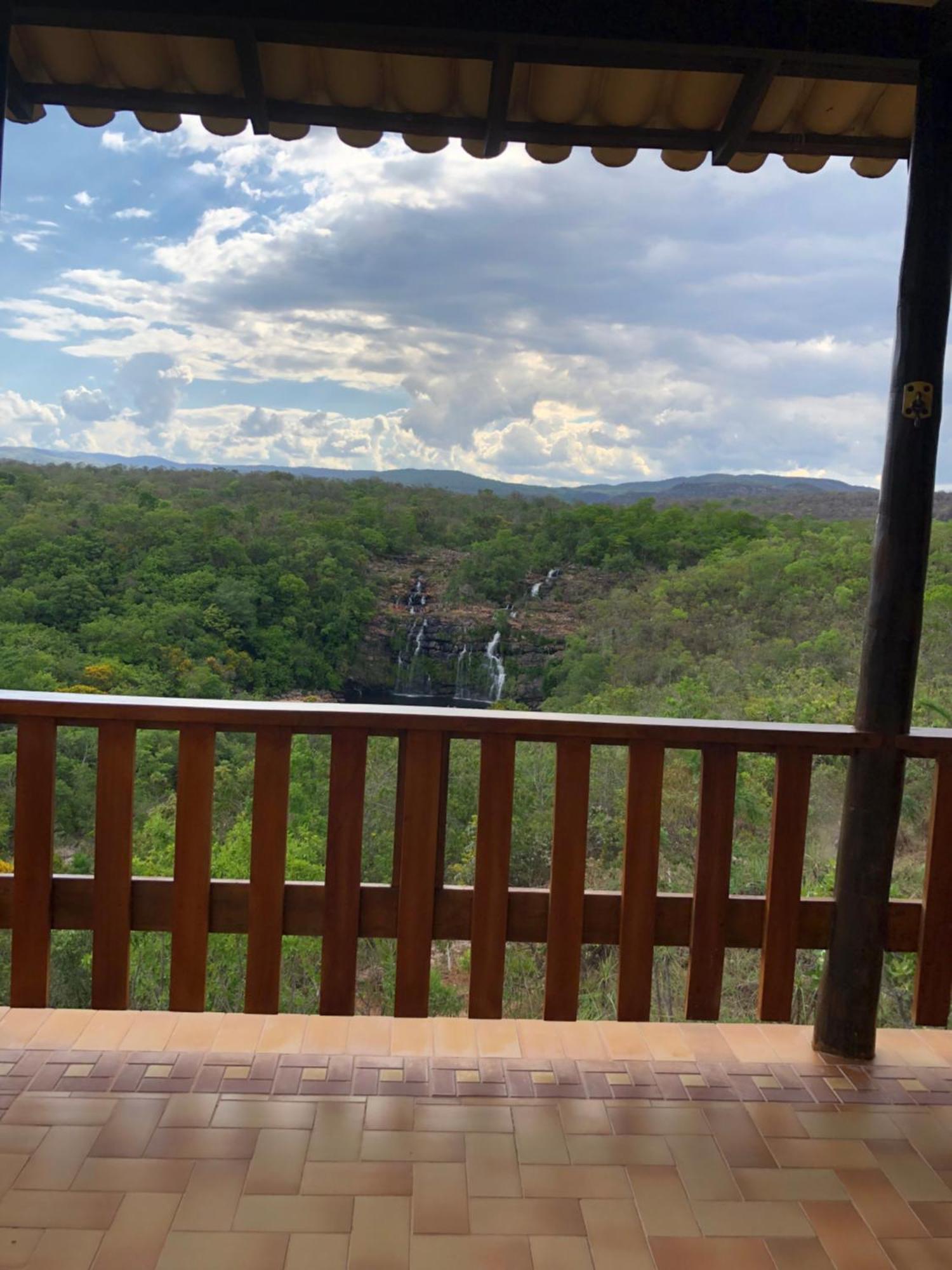 Pousada Cachoeira Poco Encantado Алту-Параизу-ди-Гояс Экстерьер фото